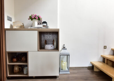 Nábytek pro domácnost